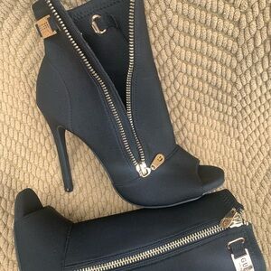 Guess Black and Gold Heeled Boots